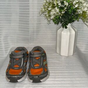 Saucony Kids Running Shoe Size 4.5XW Orange/Silver/Gray Athletic Toddler